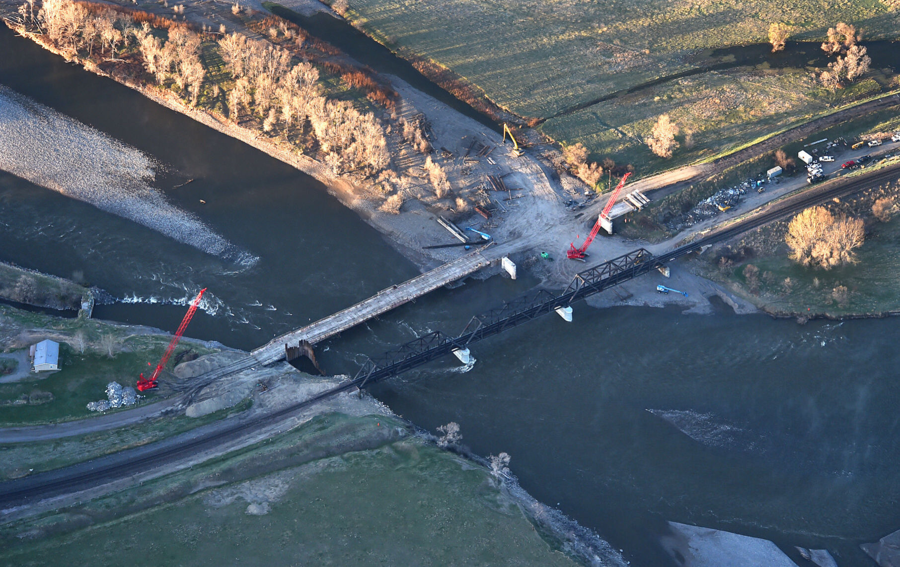 Twin Bridges Road